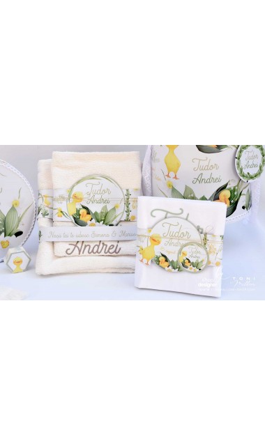Trusou botez cu ratuste, narcise si flori de margaritar Mac Mac 26